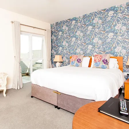 The Beara Coast 4*